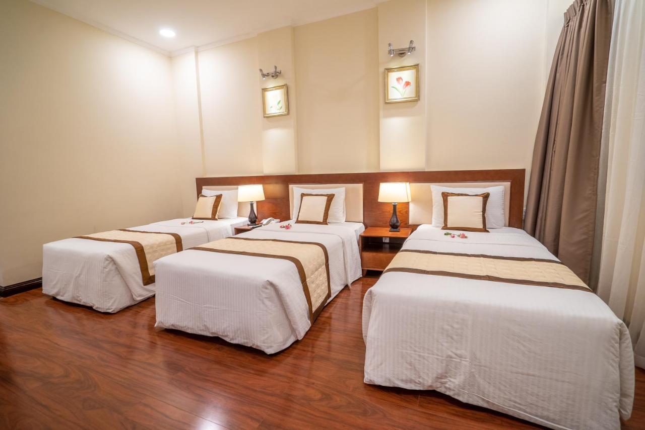 Dong Khanh Hotel Thành Pho Ho Chí Minh Esterno foto