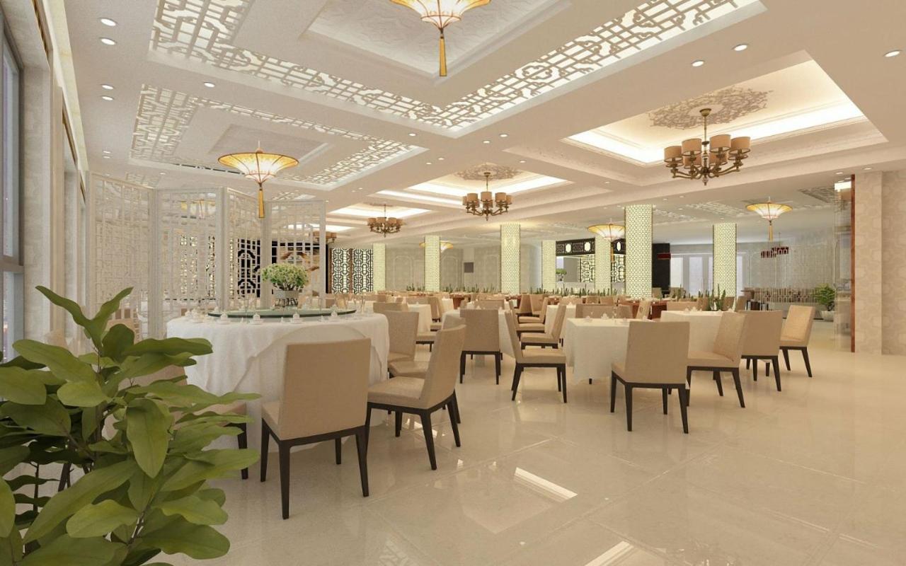 Dong Khanh Hotel Thành Pho Ho Chí Minh Esterno foto