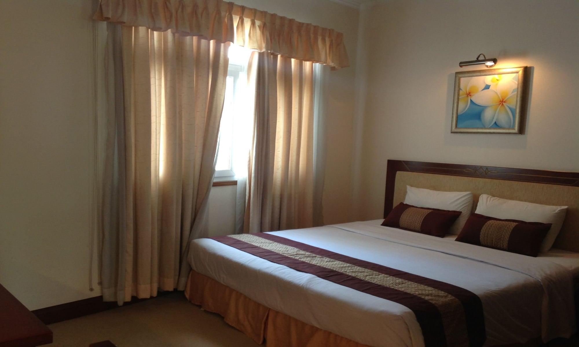 Dong Khanh Hotel Thành Pho Ho Chí Minh Esterno foto