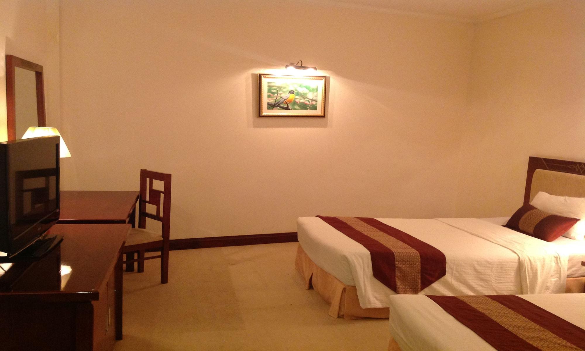 Dong Khanh Hotel Thành Pho Ho Chí Minh Esterno foto