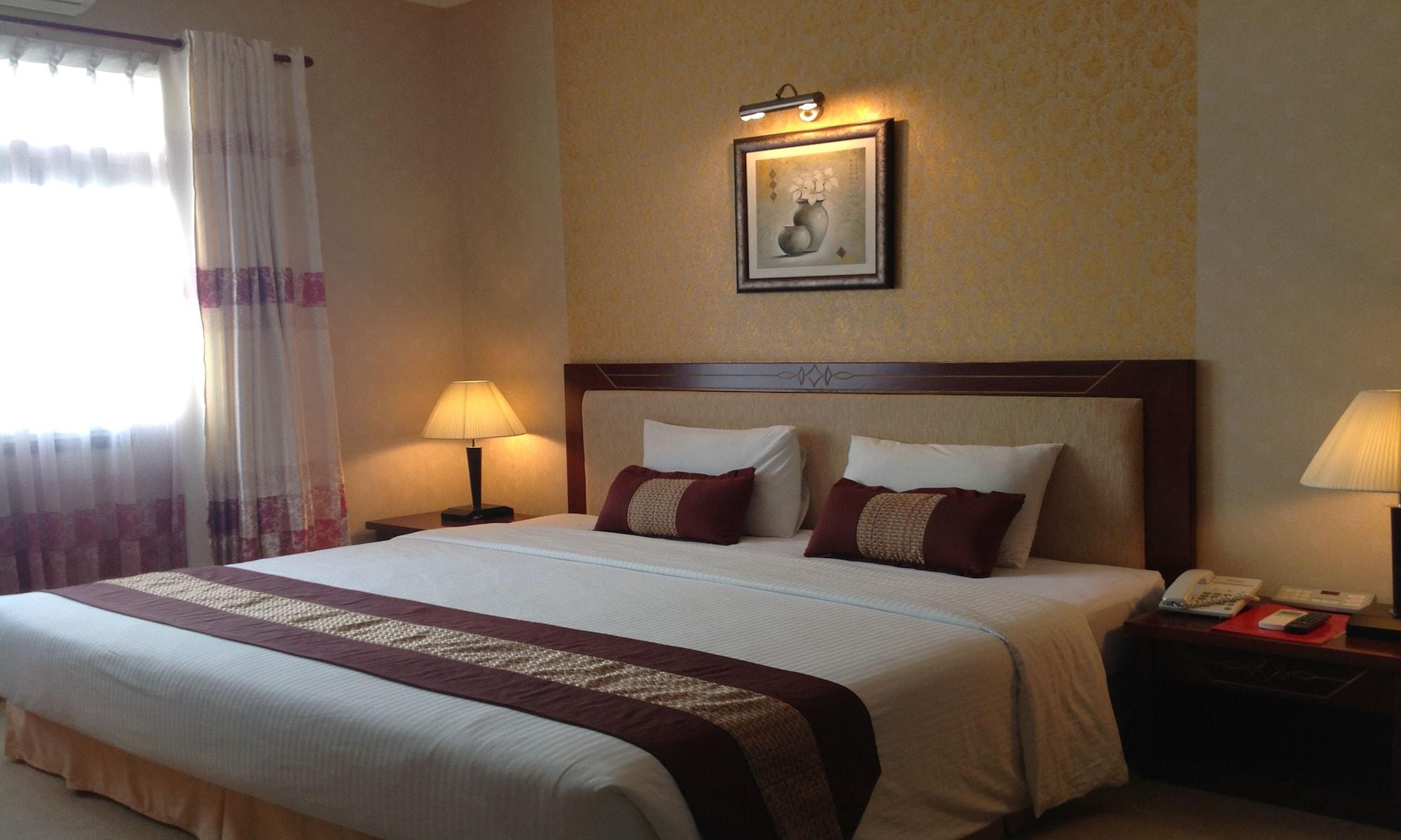 Dong Khanh Hotel Thành Pho Ho Chí Minh Esterno foto