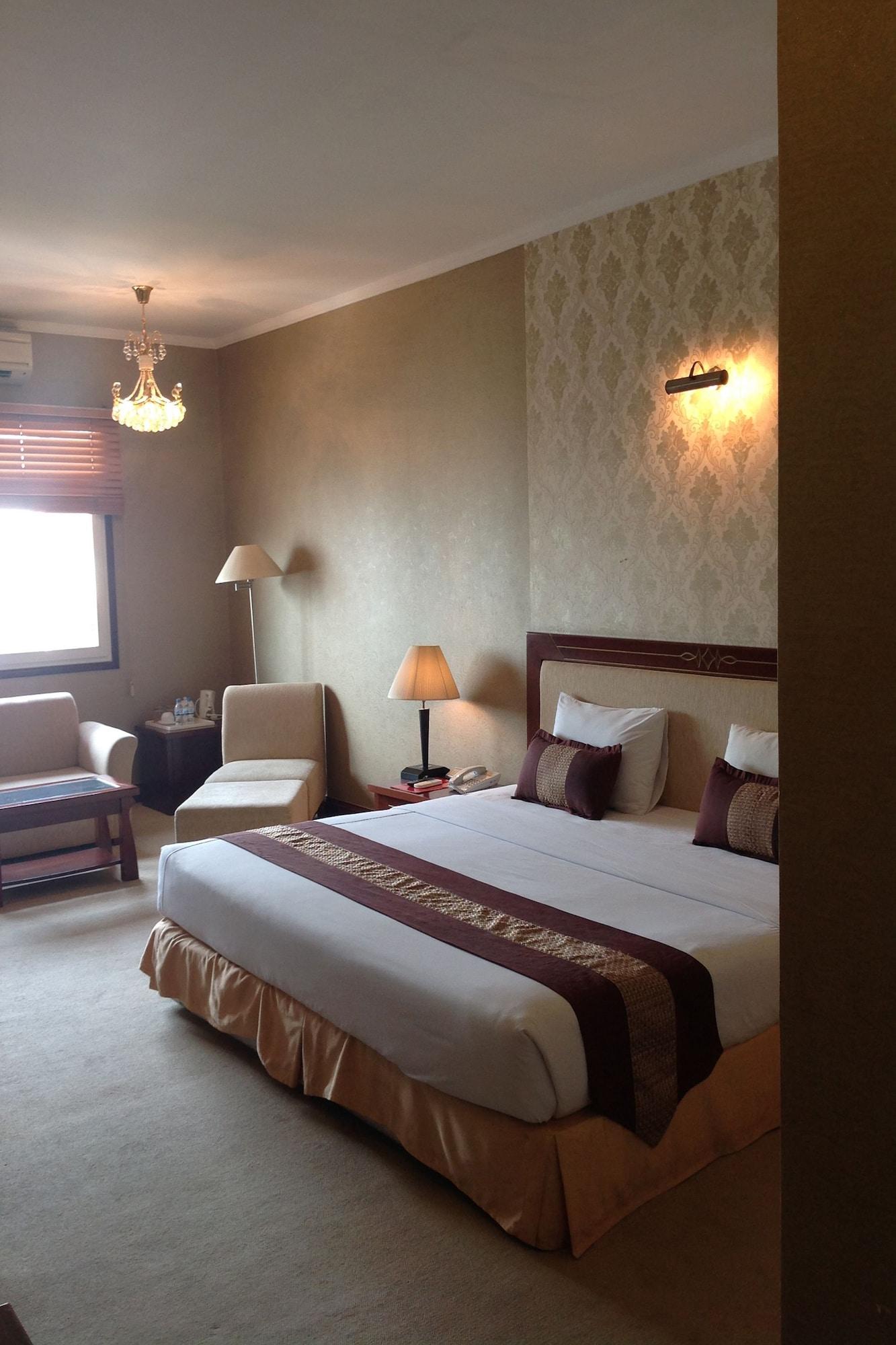 Dong Khanh Hotel Thành Pho Ho Chí Minh Esterno foto