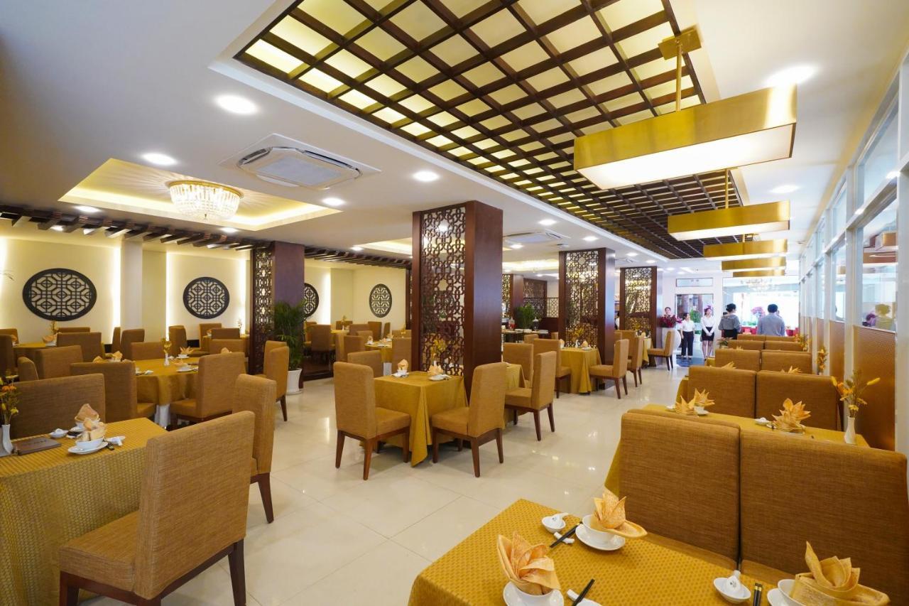Dong Khanh Hotel Thành Pho Ho Chí Minh Esterno foto
