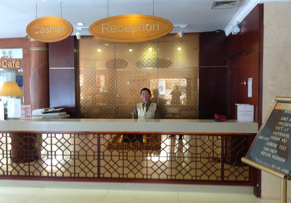 Dong Khanh Hotel Thành Pho Ho Chí Minh Esterno foto