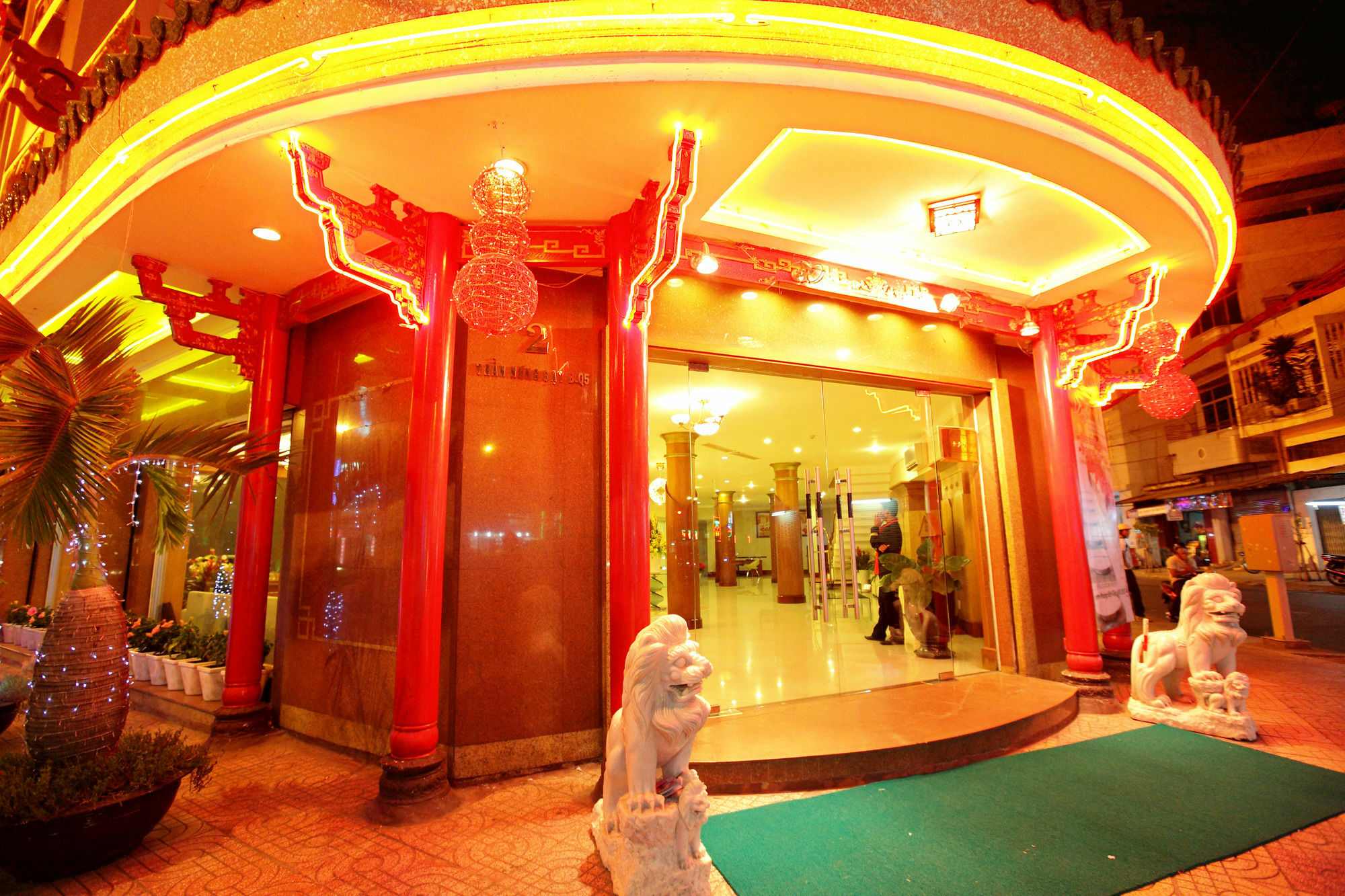 Dong Khanh Hotel Thành Pho Ho Chí Minh Esterno foto